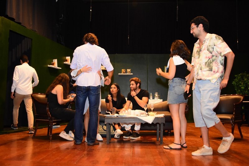 Perfect Strangers play at LAU
